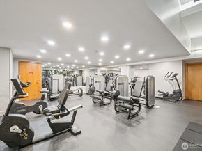 10610 NE 9th Place C4210, Bellevue WA 98004