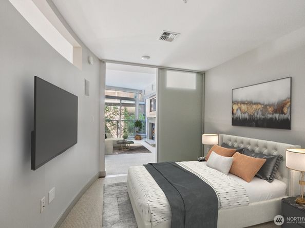 10610 NE 9th Place C4210, Bellevue WA 98004