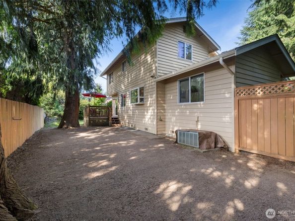 3905 109th Place SE, Everett WA 98208