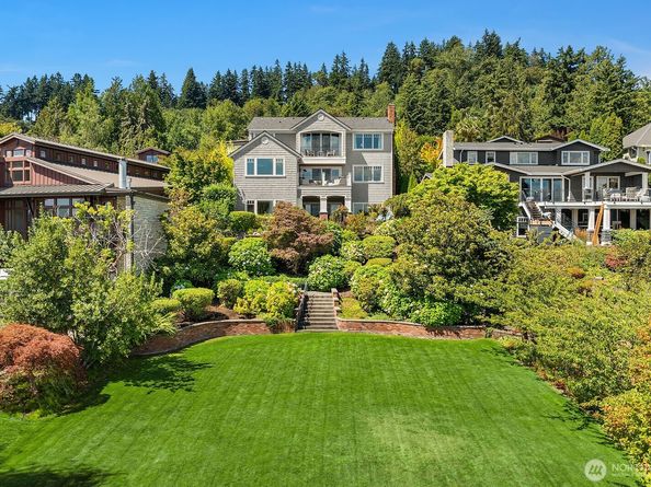 8260 Avalon Drive, Mercer Island WA 98040