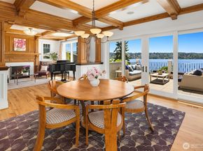 8260 Avalon Drive, Mercer Island WA 98040
