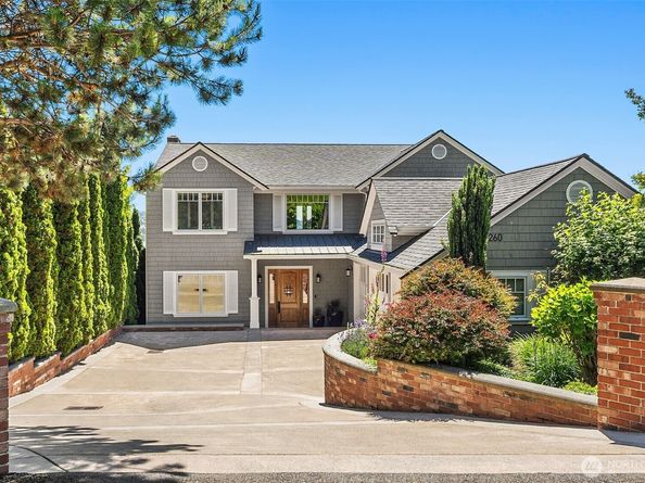 8260 Avalon Drive, Mercer Island WA 98040