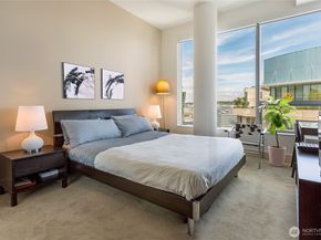 737 Olive Way 2703, Seattle WA 98101