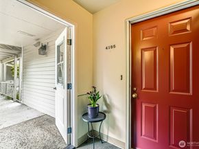 4105 Providence Point Drive SE, Issaquah WA 98029