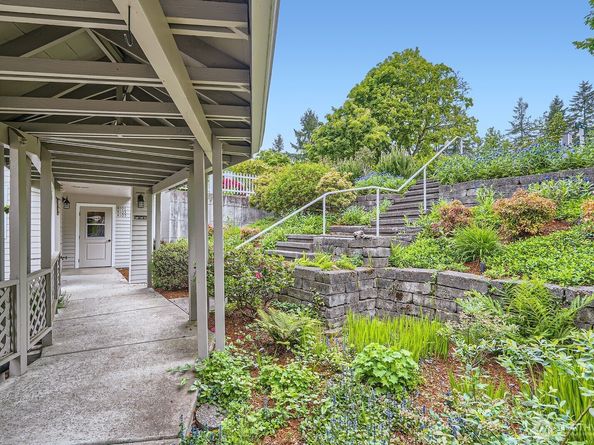 4105 Providence Point Drive SE, Issaquah WA 98029