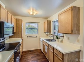 4105 Providence Point Drive SE, Issaquah WA 98029