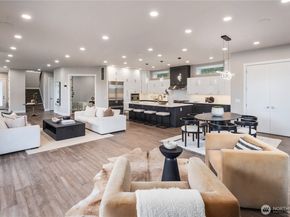 8814 NE Juanita Drive, Kirkland WA 98034