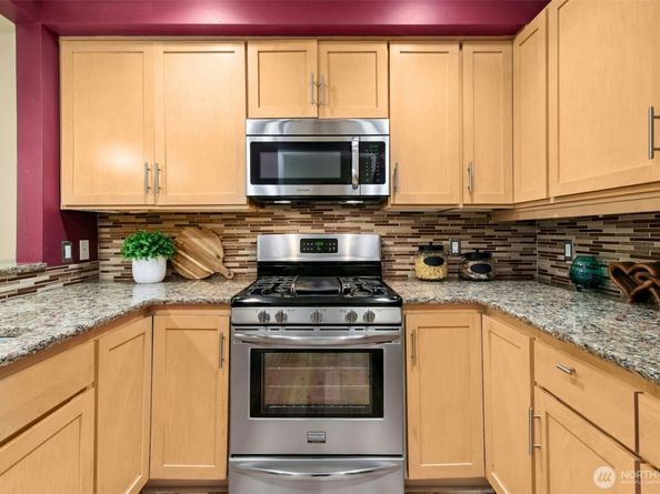 225 4th Avenue A307, Kirkland WA 98033