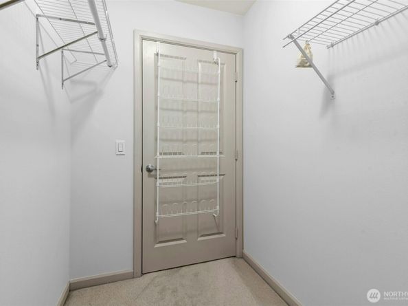 225 4th Avenue A307, Kirkland WA 98033
