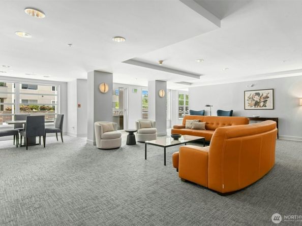 225 4th Avenue A307, Kirkland WA 98033