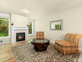 225 4th Avenue A307, Kirkland WA 98033