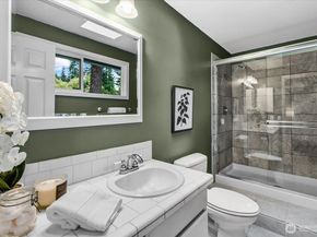 11725 NE 145th Street, Kirkland WA 98034