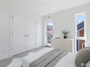 109 22nd Avenue E C, Seattle WA 98112