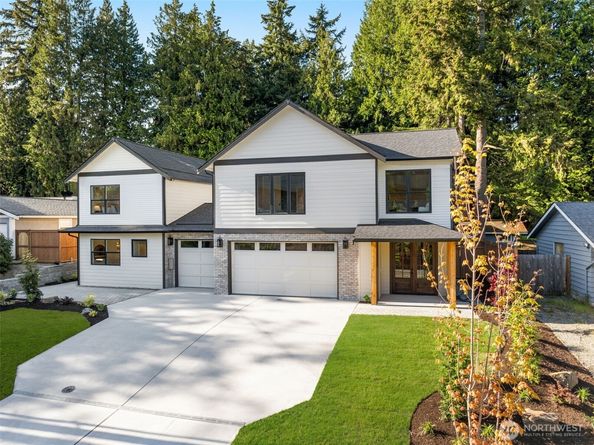 10604 NE 137th Place, Kirkland WA 98034