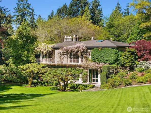 107 NW Highland Drive, Seattle WA 98177