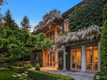 107 NW Highland Drive