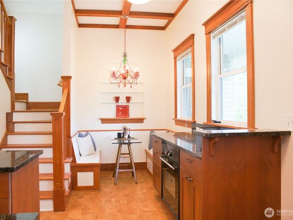 123 24th Avenue, Seattle WA 98122