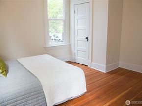 123 24th Avenue, Seattle WA 98122