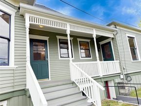 123 24th Avenue, Seattle WA 98122