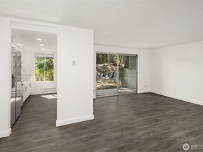17537 151st Avenue SE 94, Renton WA 98058