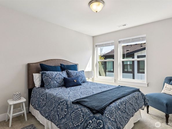 9631 NE 183rd Street C, Bothell WA 98011