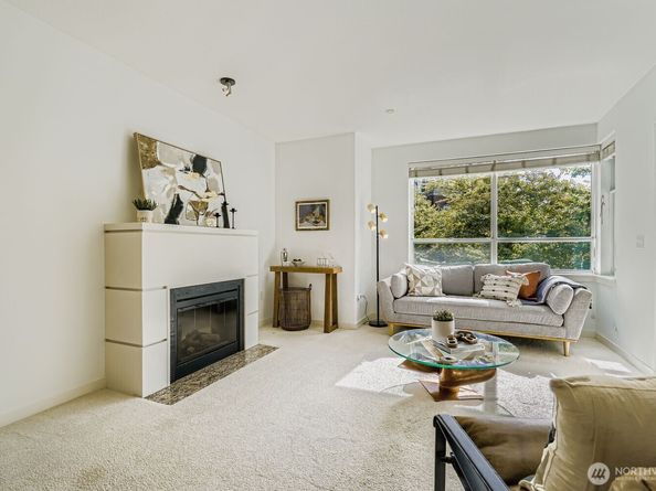 5440 Leary Avenue NW 332, Seattle WA 98107