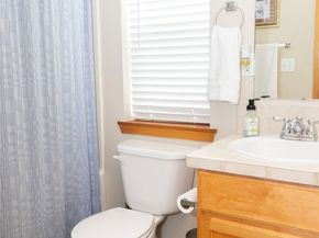 11556 SE 170th Court, Renton WA 98055