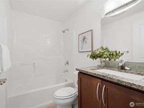 3045 20th Avenue W 403, Seattle WA 98199