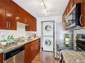 3045 20th Avenue W 403, Seattle WA 98199