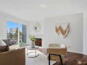 3045 20th Avenue W 403, Seattle WA 98199