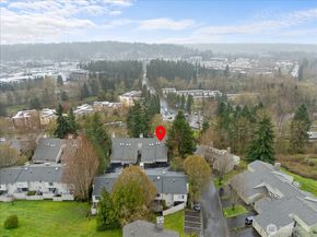 7250 NE Old Redmond Rd F124, Redmond WA 98052
