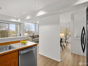 7250 NE Old Redmond Rd F124, Redmond WA 98052