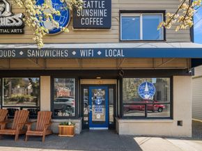 6028 31st Avenue NE, Seattle WA 98115