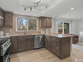 17904 156th Place SE, Renton WA 98058