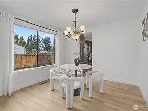 17904 156th Place SE, Renton WA 98058