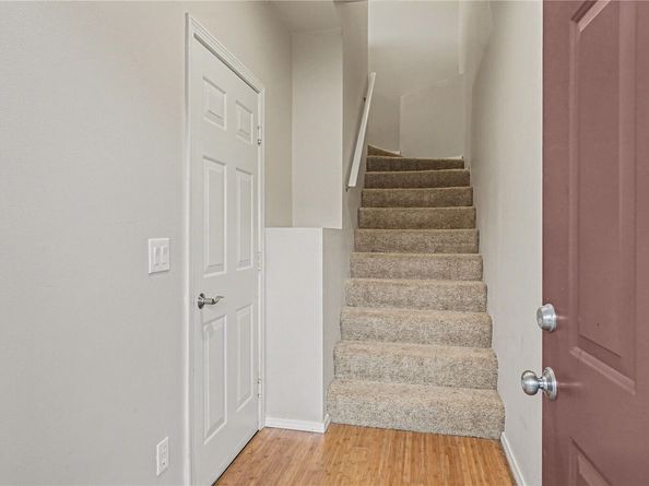 5819 S 232nd Place, Kent WA 98032