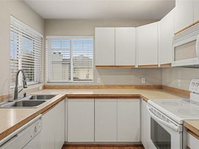 5819 S 232nd Place, Kent WA 98032