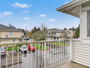 5819 S 232nd Place, Kent WA 98032
