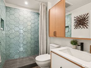 11725 Meridian Avenue N 4, Seattle WA 98133