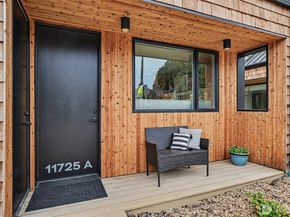 11725 Meridian Avenue N 4, Seattle WA 98133