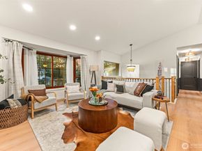 15817 SE Newport (private drive) Way, Bellevue WA 98006