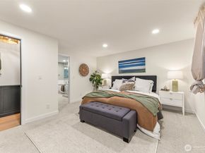 15817 SE Newport (private drive) Way, Bellevue WA 98006