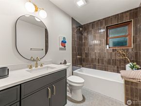 15817 SE Newport (private drive) Way, Bellevue WA 98006