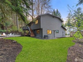 15817 SE Newport (private drive) Way, Bellevue WA 98006