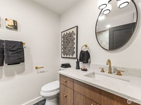 15817 SE Newport (private drive) Way, Bellevue WA 98006