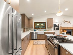 15817 SE Newport (private drive) Way, Bellevue WA 98006
