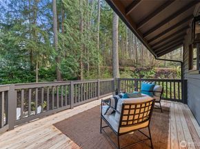 15817 SE Newport (private drive) Way, Bellevue WA 98006