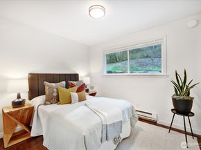 6346 26th Avenue SW, Seattle WA 98106