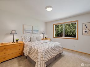 12118 198th Avenue NE, Woodinville WA 98077