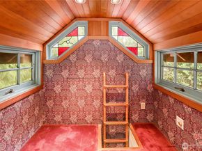 7400 Island Center Road NE, Bainbridge Island WA 98110